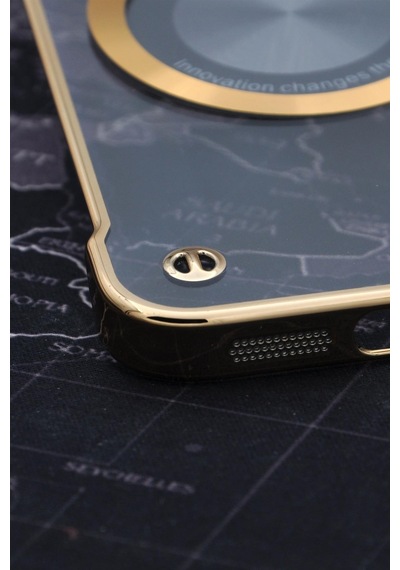 Apple Uyumlu iPhone 13 Uyumlu Altın Sarı Gold Renkli İnce Kenarlı Şeffaf Sert Kapak Kılıf Sarı -