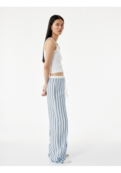 Koton Viskon Kumaş Rahat Kalıp Lastik Detaylı Çizgili Pijama Altı Mavi Çizgili 6wlk50032mw Mavi Çizgili Koton Viskon Kumaş Rahat Kalıp Lastik Detaylı Çizgili Pijama Altı Mavi Çizgili 6wlk50032mw Mavi Çizgili