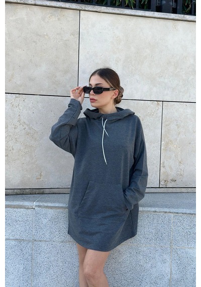Kadın Antrasit Uzun Kol, Yakası Bağcıklı, Kapüşonlu, Kanguru Cep, Salaş, Uzun Tunik Sweatshirt