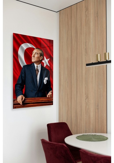 Atatürk Ve Türk Bayrağı Görselli 4mm Temperli Cam Tablo