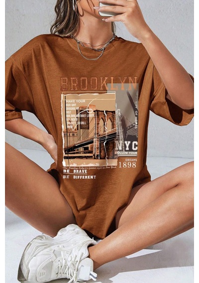 Unisex Brooklyn Baskılı Tasarım Tshirt Kahverengi