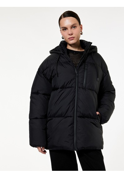 Koton Uzun Kollu Fermuarlı Kapüşonlu Anorak Oversize Şişme Mont Siyah 6wak00157ew Siyah