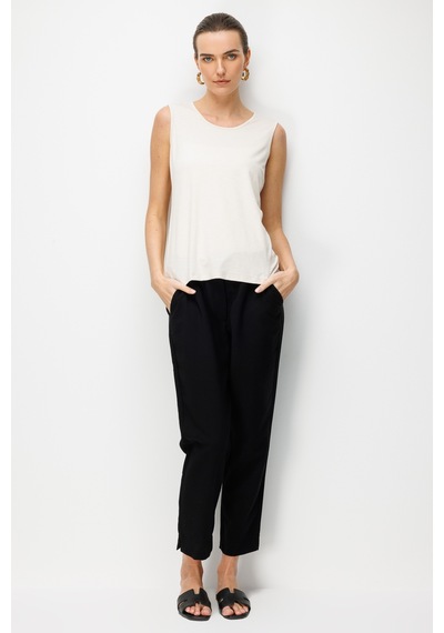 Kadın Sıfır Yaka Flamlı Kumaş Basic Askılı Tshirt Bej Bej