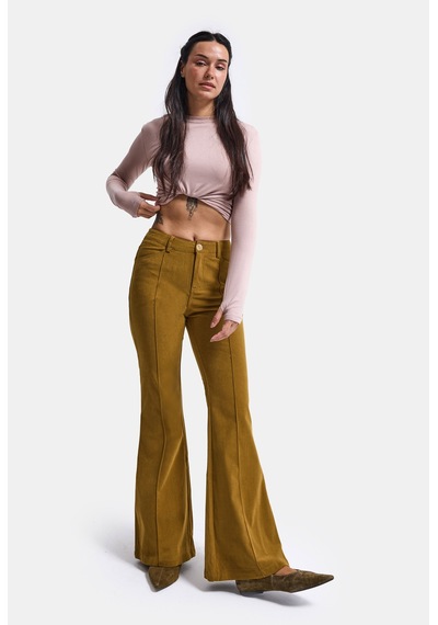 Kadın Yağ Yeşili Flare Fit Pürüzsüz Dokulu Esnek Velvet Kadife Kumaş Pantolon Haki