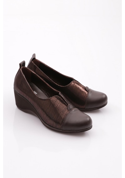 Dgn 2331 Kadin Lastik Detayli Dolgu Taban Comfort Ayakkabi 2331-2-R0685 Kahverengi