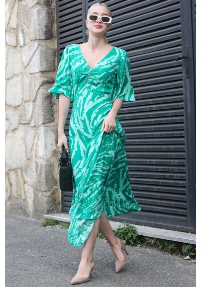 Madmext Yeşil Desenli V Yaka Midi Elbise Mg1797