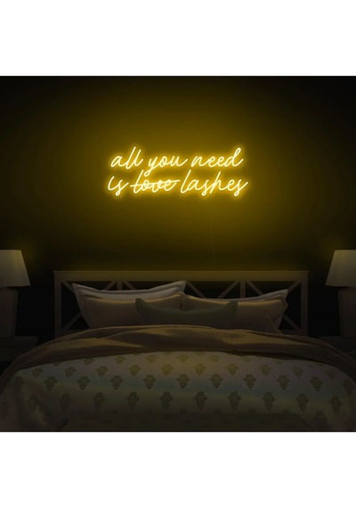All You Need Is Love Lashes Yazılı Neon Tabela Sarı