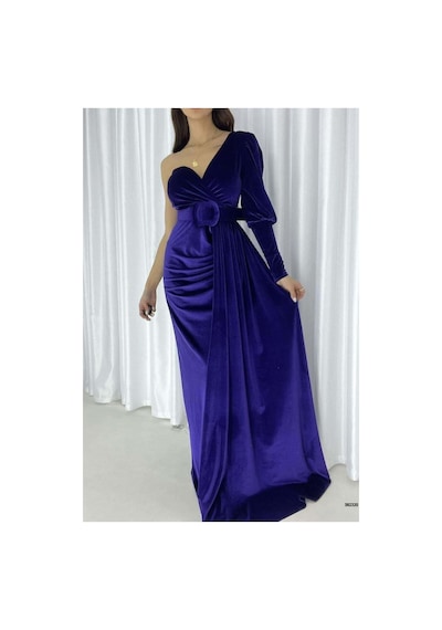 DefyModa Kadın Zarif Stil Kadife Kumaş Tek Omuz Kemerli Maxi Abiye Elbise Mor
