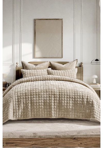 Evlen Home Collection Kadife Stacy Yatak Örtüsü Seti Çift Kişilik Elyaf Dolgulu Yumuşak 3 Parça Bej