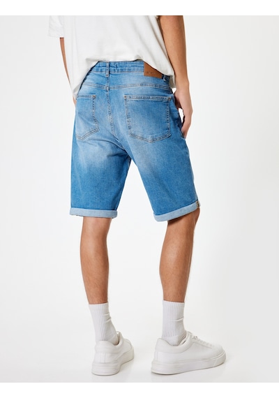 Koton Slim Fit Kot Şort Bermuda Katlama Paçalı Düğme Detaylı Orta İndigo 4sam40027ıd İndigo Koton Slim Fit Kot Şort Bermuda Katlama Paçalı Düğme Detaylı Orta İndigo 4sam40027ıd İndigo