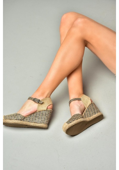 Fox Shoes P241612004 Siyah Kumaş Dolgu Topuklu Kadın Ayakkabı Siyah