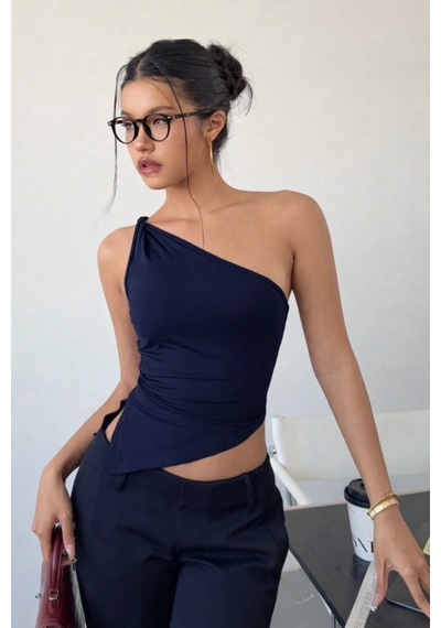 Kadın Siyah Tek Omuz Bluz Asimetrik Kesim Likralı Crop Şık Ve Modern Tasarım Lacivert