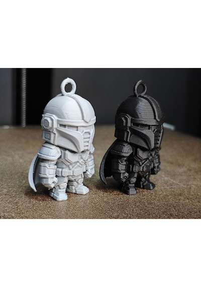 Mandalorian Özel Tasarım Figür Anahtarlık - Star Wars Temalı 2 Adet 1 Siyah 1 Beyaz Zincir Dahil