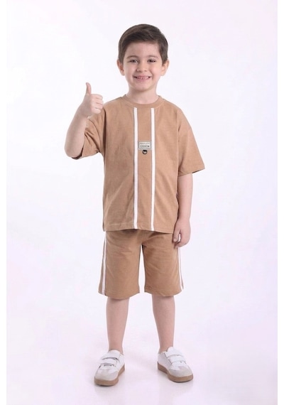 Mnk Baby & Kids Erkek Çocuk Baskılı Oversize Kısa Kollu Şortlu 2li Takım M00843 Kahverengi Mnk Baby & Kids Erkek Çocuk Baskılı Oversize Kısa Kollu Şortlu 2li Takım M00843 Kahverengi