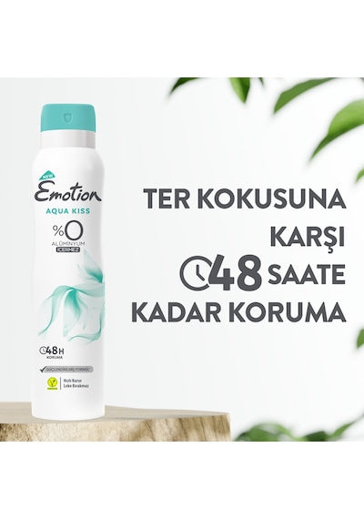 Emotion Aqua Kiss + Natural Breeze + Natural Bloom + Violet Kadın Sprey Deodorant 4 x 150 ML