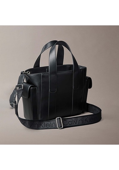 Calvin Klein Kadın Siyah Omuz Çantası Lv04f3290g-2qp Siyah