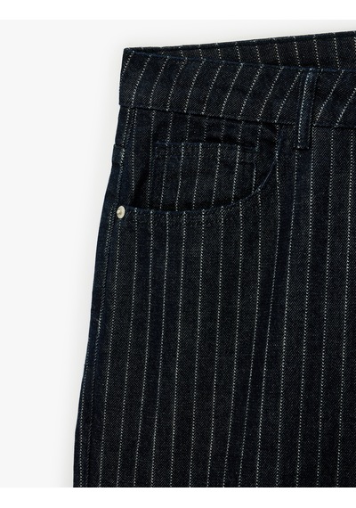Koton Pamuklu Rahat Kesim Cepli Çizgili Baggy Jean Pantolon Lacivert Çizgili 7wam40328nd 7s2 Koton Pamuklu Rahat Kesim Cepli Çizgili Baggy Jean Pantolon Lacivert Çizgili 7wam40328nd 7s2