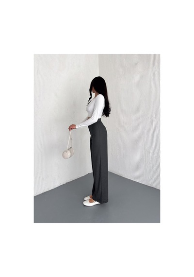 Gugus Kadın Cepsiz Dokuma Kumaş Pantolon Beli Cırtlı Bol Paça Wide Leg Model Füme