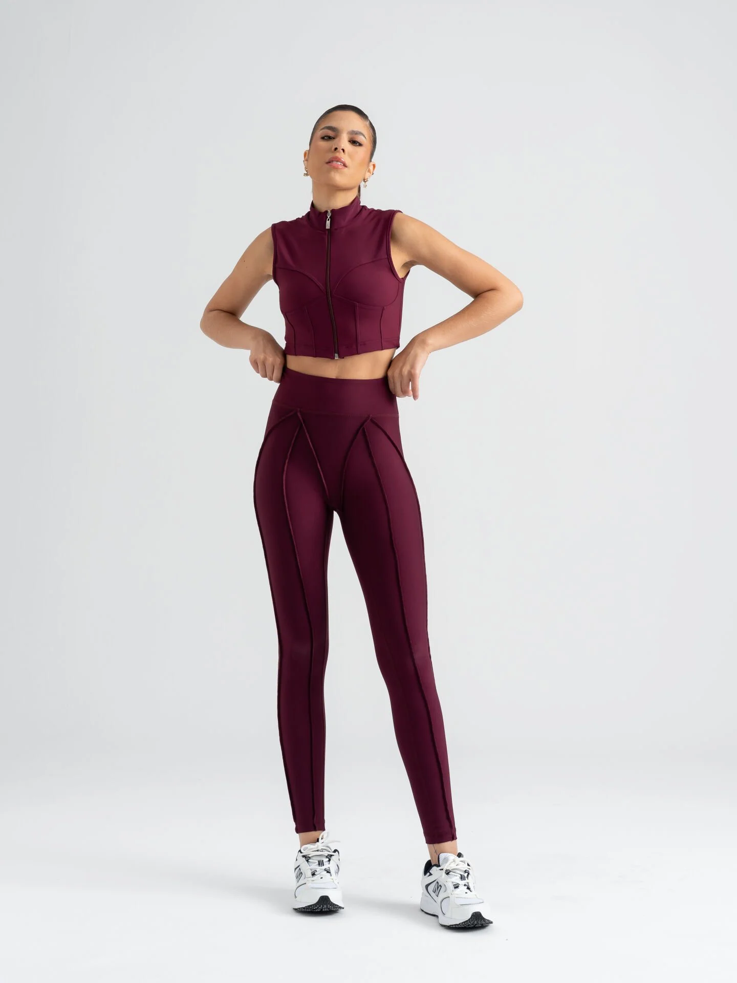 Lismina Dikiş Modelli Spor Büstiyer Sporcu Sütyeni Mürdüm