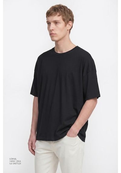 Ac&Co / Altınyıldız Classics Erkek Sıyah Pamuklu Nefes Alan Terletmez Oversize Fit Rahat Kesim Bisiklet Yaka Tişört SIYAH Ac&Co / Altınyıldız Classics Erkek Sıyah Pamuklu Nefes Alan Terletmez Oversize Fit Rahat Kesim Bisiklet Yaka Tişört SIYAH