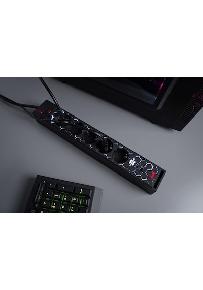 Brennenstuhl Oyuncu Serisi 5 Renk Led Aydınlatmalı Ve Renk Değiştirme Modlu 2 Usb Li 5 Soketli 1.5 Metre Priz