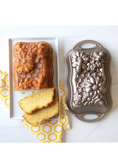 Nordicware Bal Peteği Kek Kalıbı - Platin