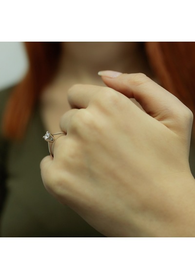 Lova E Renk 0,27 Karat Pırlanta Tektaş Yüzük - 1070002