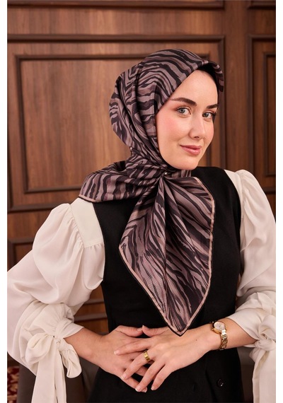 Silk Home Tivil İpek Eşarp Ist 11495 - 01 Füme Zebra Desen Füme