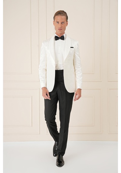 Efor Black 036 Slim Fit Saten Yaka Çift Yırtmaçlı Tek Düğmeli Krem Damatlık Smokin Ceket Krem Efor Black 036 Slim Fit Saten Yaka Çift Yırtmaçlı Tek Düğmeli Krem Damatlık Smokin Ceket Krem