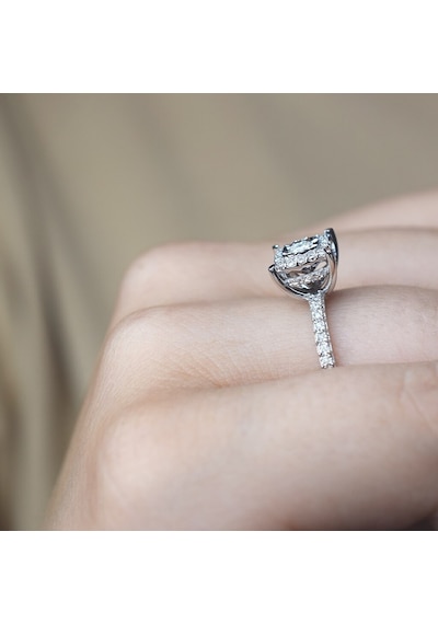 0.15 Ct. Çok Taşlı Lazerli Tektaş Yüzük