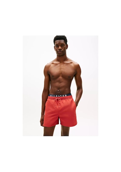 Tommy Hilfiger Erkek İç Lastik Yazı Desen Paraşüt Kumaş Cep Detay Kırmızı Deniz Şortu Um0um03749-xm0-13064 Kırmızı Tommy Hilfiger Erkek İç Lastik Yazı Desen Paraşüt Kumaş Cep Detay Kırmızı Deniz Şortu Um0um03749-xm0-13064 Kırmızı