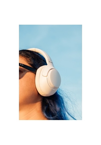 Bluetooth Kablosuz Kulaklık İle 60 Saat Pil Ömrü