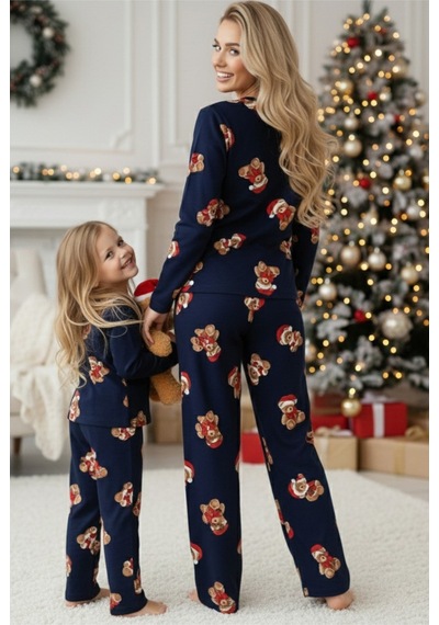 Siyah İnci %100 Pamuklu Şeker Baston Desenli Yılbaşı Temalı Örme Pijama Takım Lacivert Ayıcık Siyah İnci %100 Pamuklu Şeker Baston Desenli Yılbaşı Temalı Örme Pijama Takım Lacivert Ayıcık