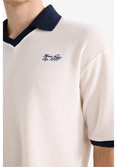 Defacto Boxy Fit Polo Yaka Kısa Kollu Tişört F8352ax25auer105 Ekru