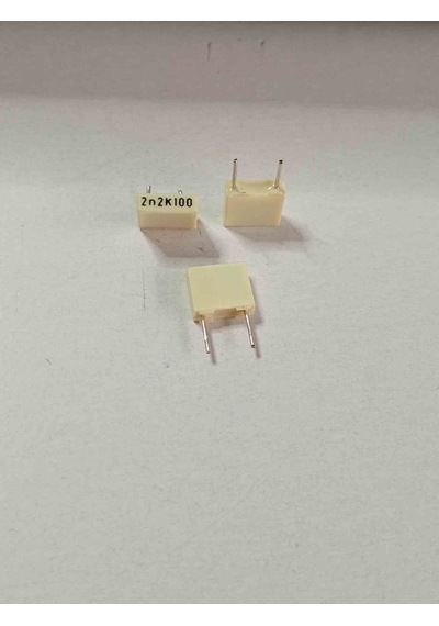 R82ec1220aa50k 2.2nf 100v 5 0.1 Polyester Kondansatör 100 Adet
