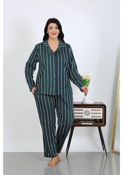 Akbeniz Kadın Büyük Beden Pamuklu Cepli Düğmeli Petrol Pijama Takım 202504 Petrol Akbeniz Kadın Büyük Beden Pamuklu Cepli Düğmeli Petrol Pijama Takım 202504 Petrol
