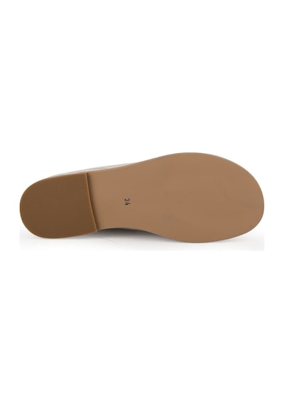 Mamma Mia Kadın Günlük Ayakkabı Hakiki Deri Lazer Kesim Delikli Düz Taban Metal Aksesuarlı Slip-on 26y-850 Krem Mamma Mia Kadın Günlük Ayakkabı Hakiki Deri Lazer Kesim Delikli Düz Taban Metal Aksesuarlı Slip-on 26y-850 Krem