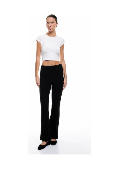 Koton Slim Fit Nervürlü İspanyol Paça Pantolon Siyah 5sak40102ek Siyah