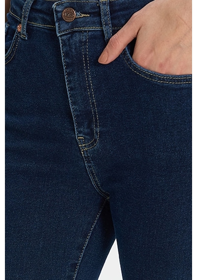 Tudors Kadın Regular Fit Klasik Kesim Pamuklu Likralı İspanyol Paça Lacivert Jean Kot Pantolon-50788