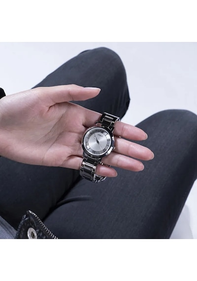 Guess GUGW0404L1 Kadın Kol Saati