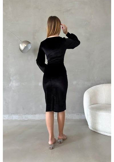 Veraura Lifestyle Kadın Kadife Kumaş Kruvaze Yaka Balon Kol Ve Yırtmaç Detaylı Midi Boy Elbise Siyah Veraura Lifestyle Kadın Kadife Kumaş Kruvaze Yaka Balon Kol Ve Yırtmaç Detaylı Midi Boy Elbise Siyah