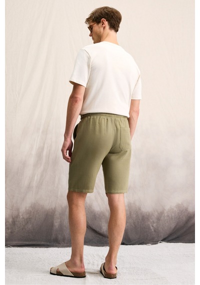 Grimelange Jens Erkek %100 Pamuk Müslin Kumaş Yanları Cepli Slim Fit Dar Kesim Haki Şort
