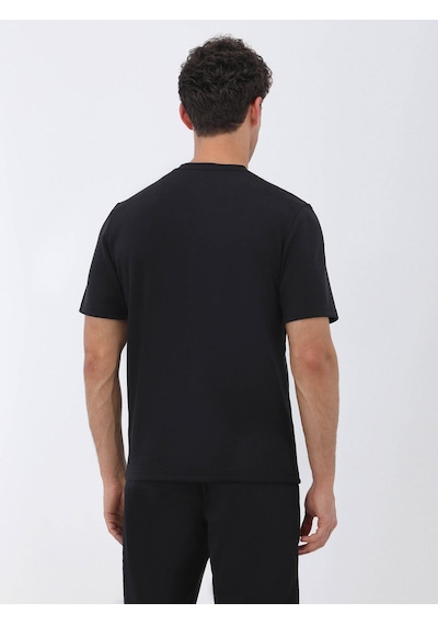 Kip Siyah Bisiklet Yaka T-shirt Siyah