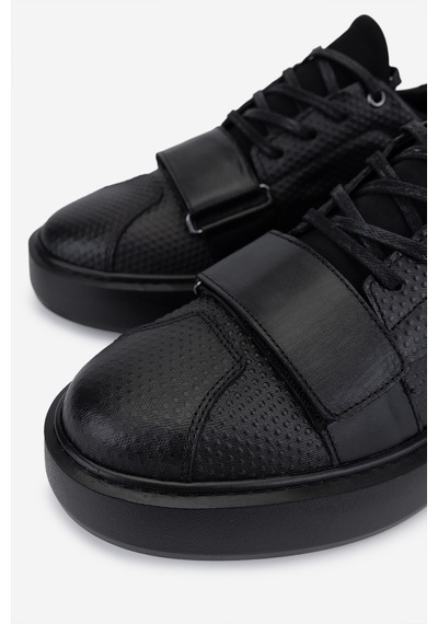 Valmenti Erkek Hakiki Deri Siyah Sneakers & Spor Ayakkabı 352 23106 Erk Ayk Sk25-26 Siyah Bnckl Siyah Valmenti Erkek Hakiki Deri Siyah Sneakers & Spor Ayakkabı 352 23106 Erk Ayk Sk25-26 Siyah Bnckl Siyah