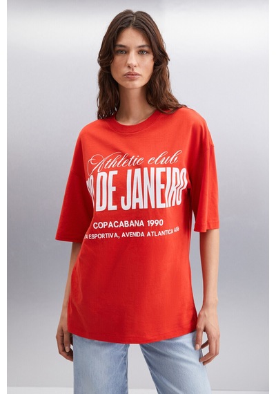 ETHIQUET MA IKA Kadın %100 Organik Pamuklu Şehir Tema Baskılı Oversize Bisiklet Yaka Kırmızı T-Shirt ETHIQUET MA IKA Kadın %100 Organik Pamuklu Şehir Tema Baskılı Oversize Bisiklet Yaka Kırmızı T-Shirt