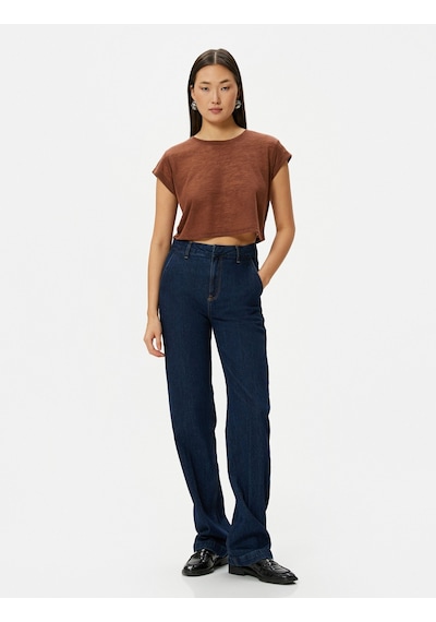 Koton Crop Tişört Kısa Kollu Slim Fit Bisiklet Yaka Kahverengi 4sak50020ek 4SAK50020EK517 Kahve Koton Crop Tişört Kısa Kollu Slim Fit Bisiklet Yaka Kahverengi 4sak50020ek 4SAK50020EK517 Kahve