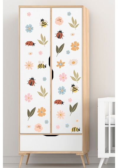 Uğur Böceği Temalı Çocuk Odası Sticker Seti