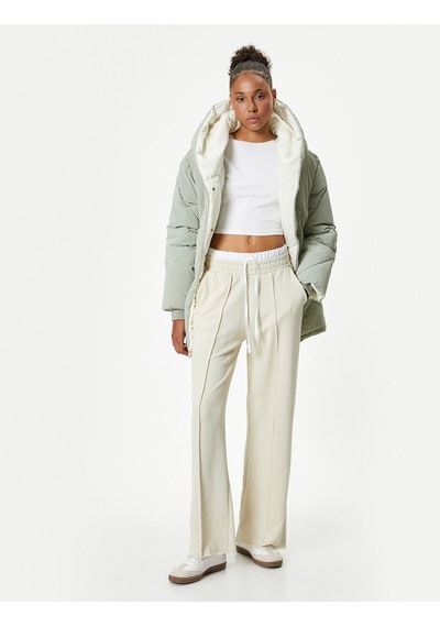 Koton Oversize Kapitone Kruvaze Yaka Kapüşonlu Cep Detaylı Kadın Mont Yeşil 5WAL00009IW Yeşil Koton Oversize Kapitone Kruvaze Yaka Kapüşonlu Cep Detaylı Kadın Mont Yeşil 5WAL00009IW Yeşil
