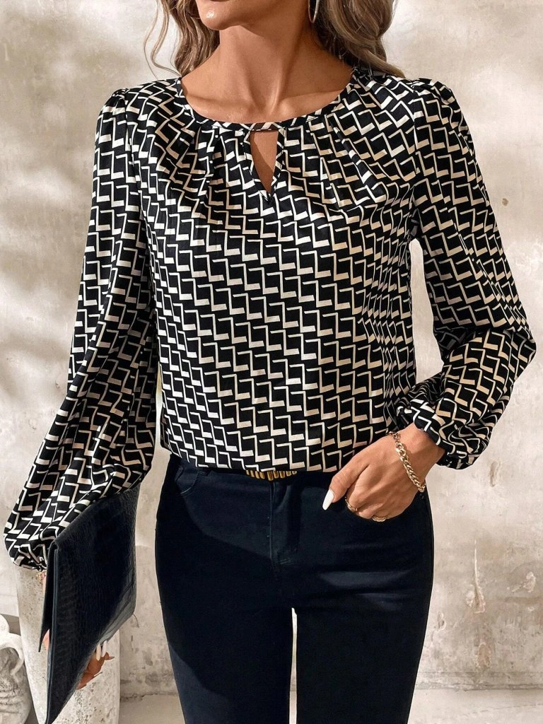 Ahes Shopping Kadın Uzun Kollu Damla Detaylı Yaka Desenli Süprem Bluz Siyah