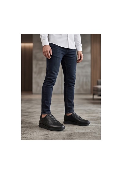 Crc Ayakkabı Büyük Beden Siyah Hakiki Deri Özel Seri Bağcıksız Kolay Giyim Günlük Erkek Sneaker Crc Ayakkabı Büyük Beden Siyah Hakiki Deri Özel Seri Bağcıksız Kolay Giyim Günlük Erkek Sneaker